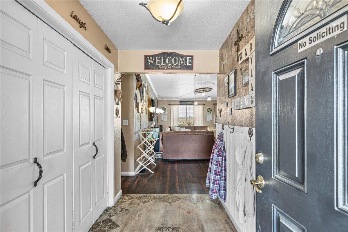 3888 W Avenue 1, Atwater, CA 95301