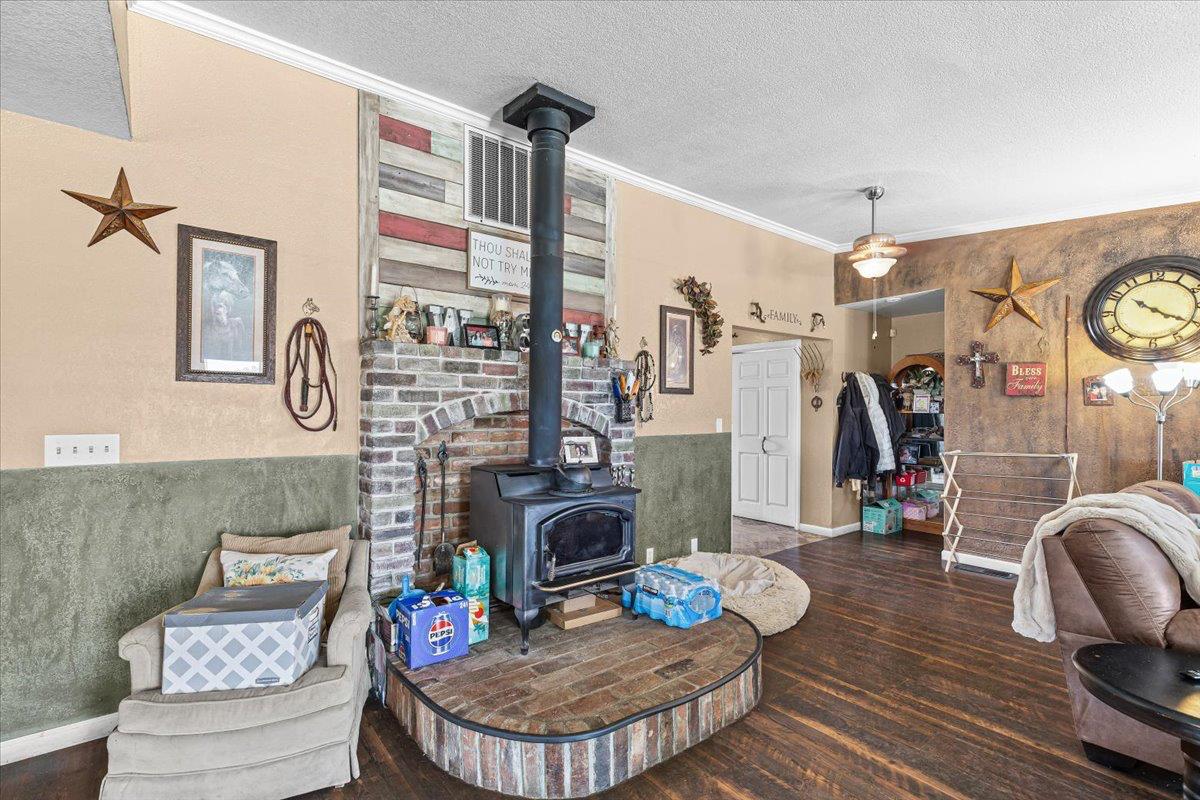 3888 W Avenue 1, Atwater, CA 95301