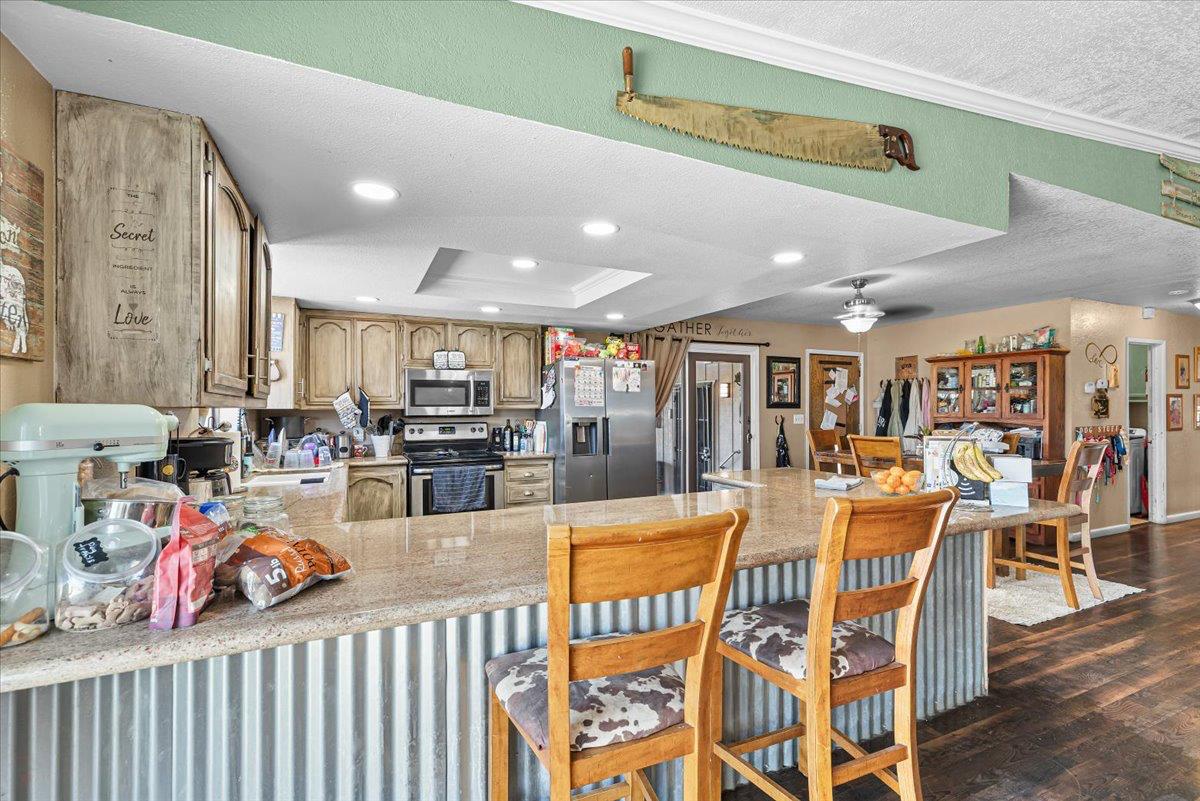 3888 W Avenue 1, Atwater, CA 95301