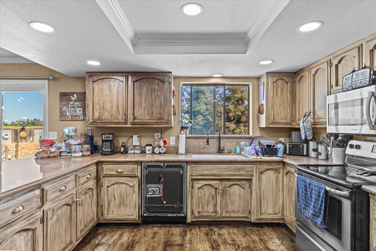 3888 W Avenue 1, Atwater, CA 95301