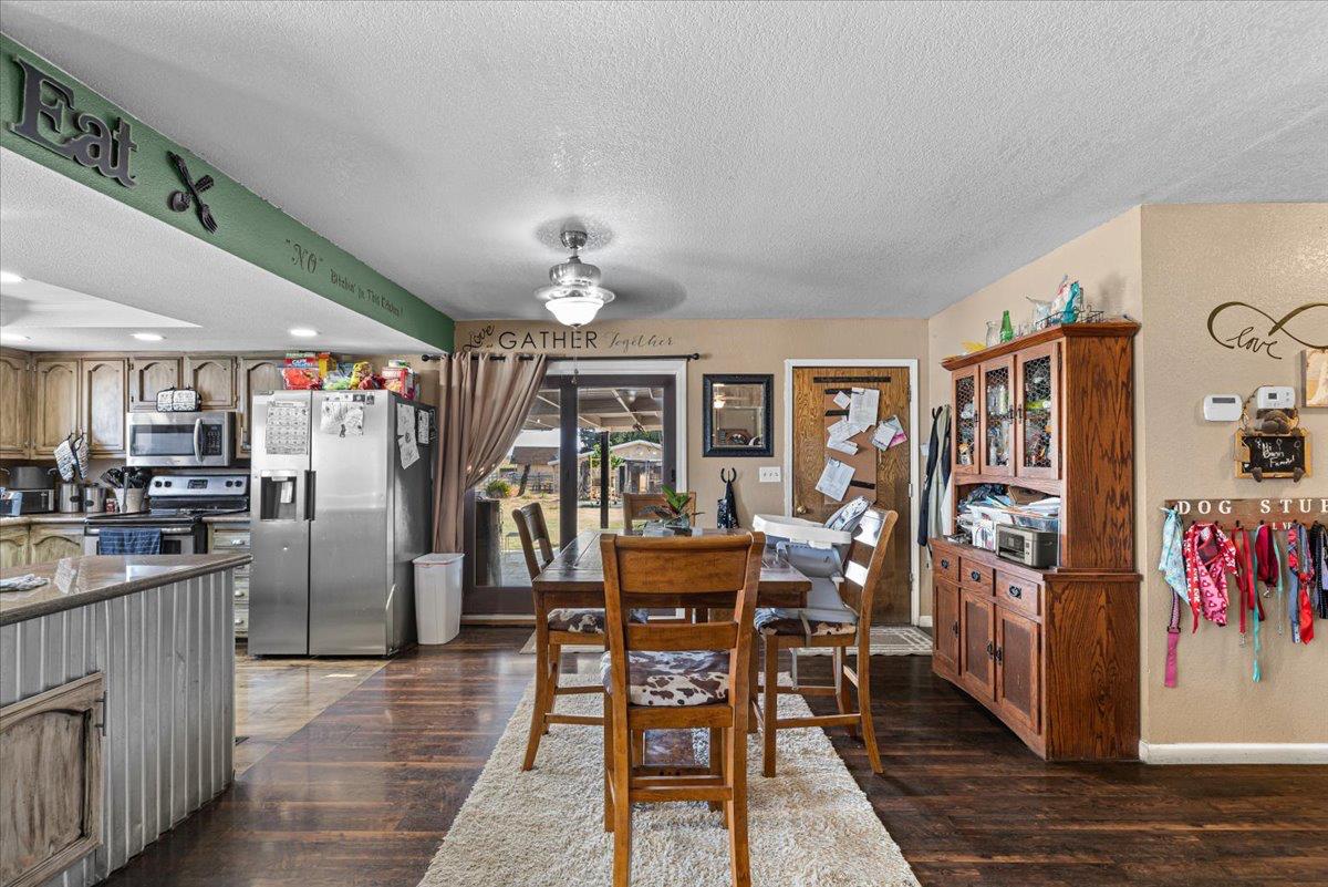 3888 W Avenue 1, Atwater, CA 95301