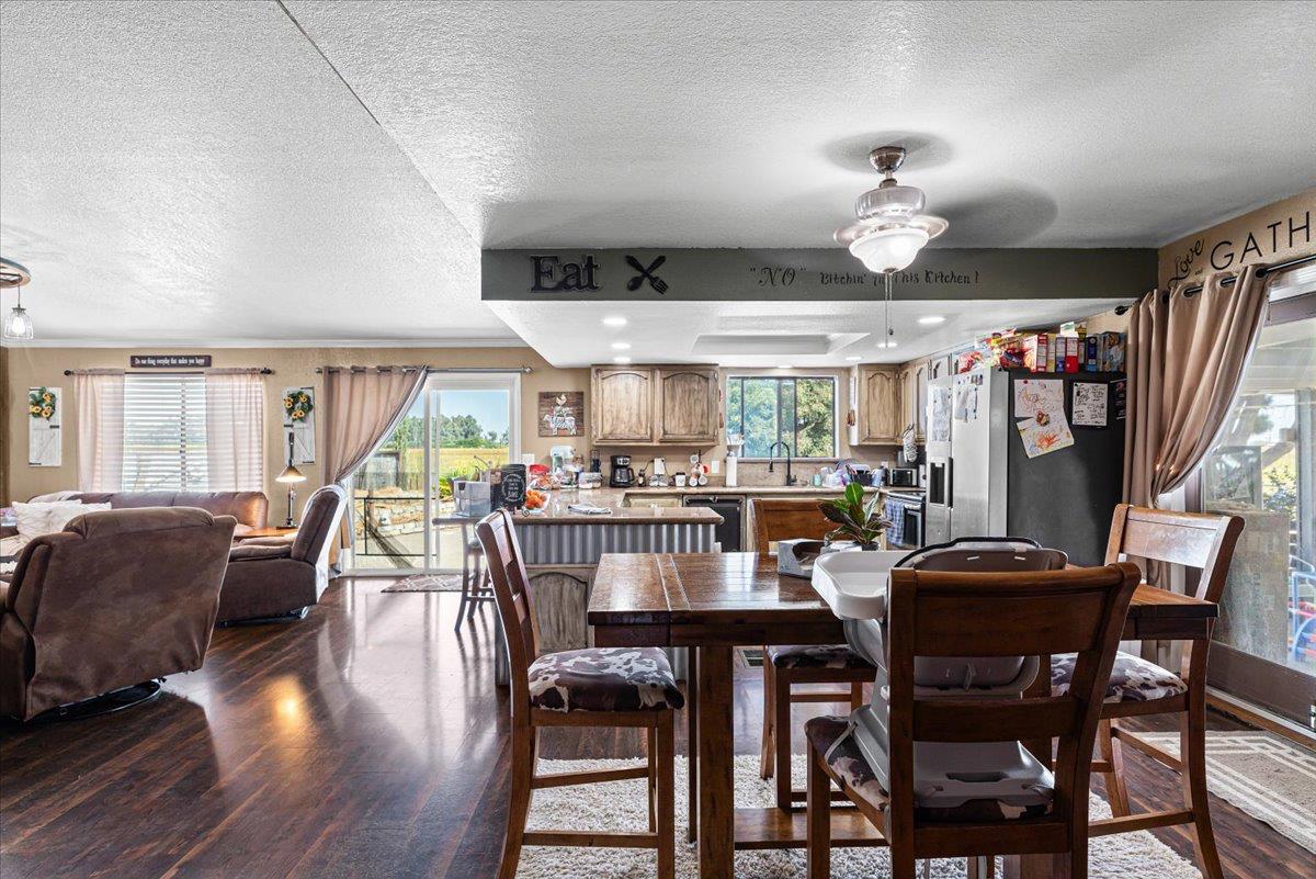 3888 W Avenue 1, Atwater, CA 95301