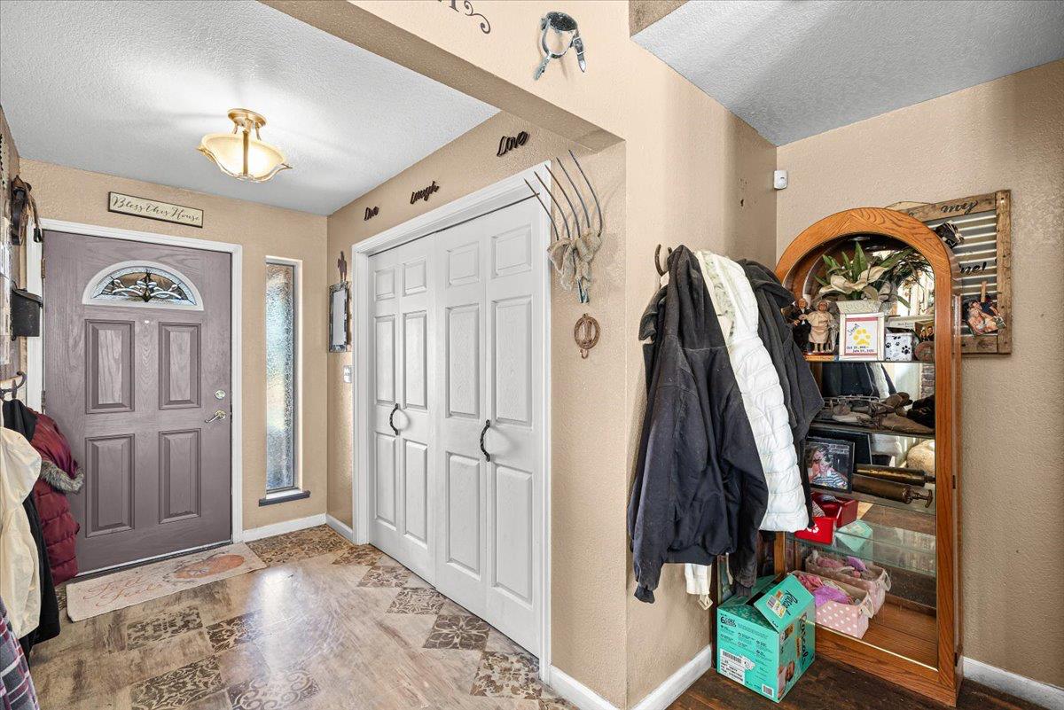 3888 W Avenue 1, Atwater, CA 95301