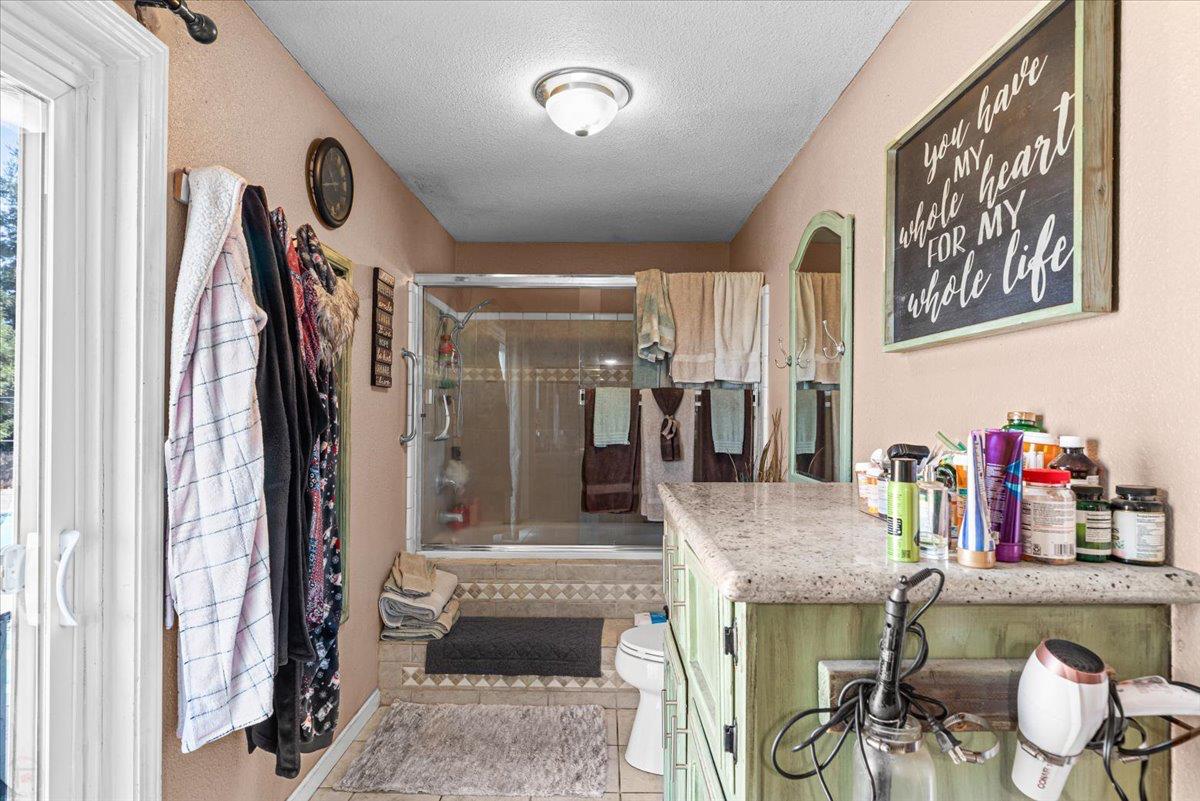 3888 W Avenue 1, Atwater, CA 95301
