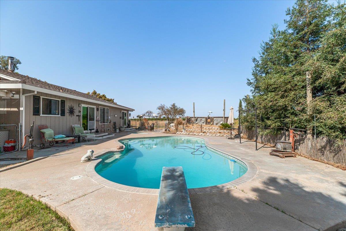 3888 W Avenue 1, Atwater, CA 95301