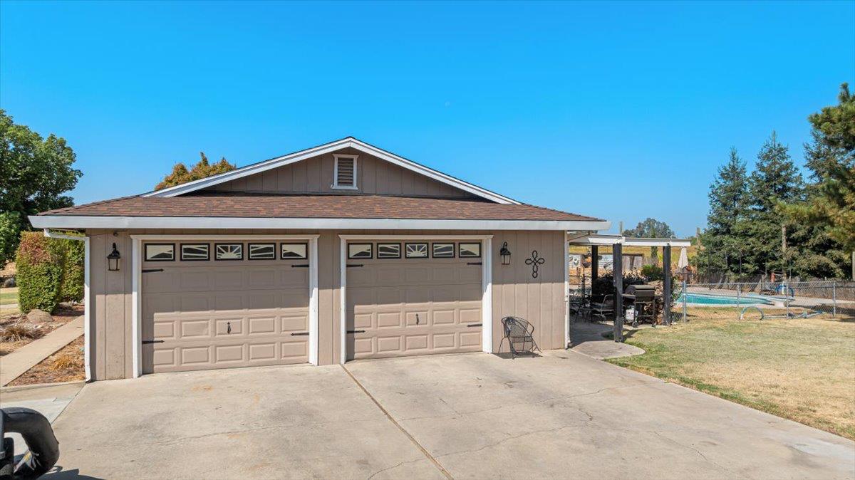 3888 W Avenue 1, Atwater, CA 95301