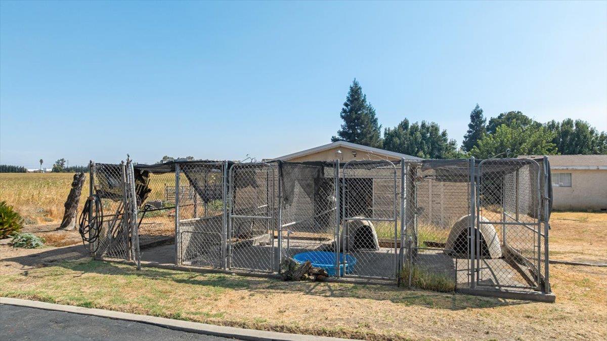 3888 W Avenue 1, Atwater, CA 95301