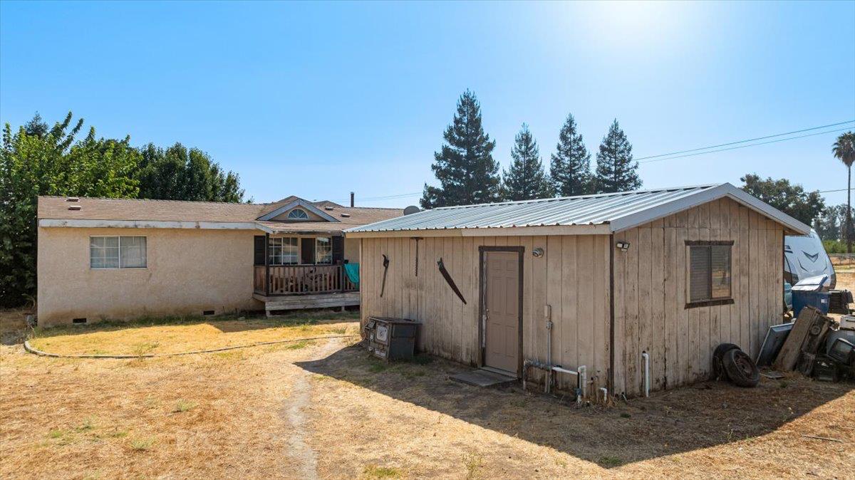 3888 W Avenue 1, Atwater, CA 95301