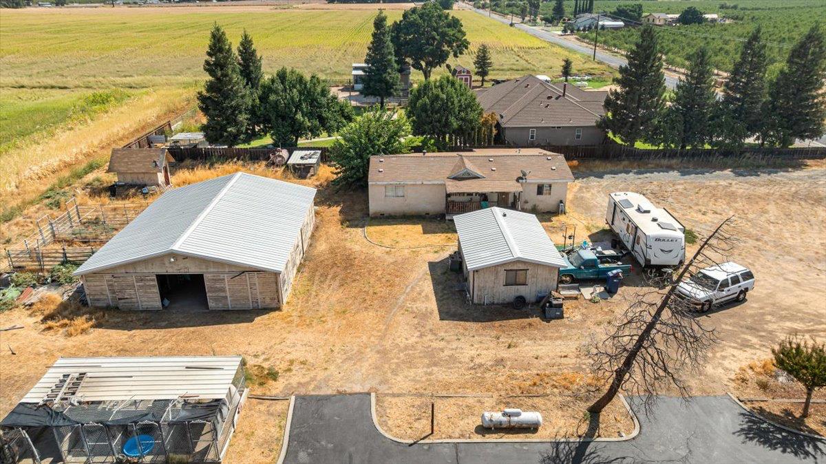 3888 W Avenue 1, Atwater, CA 95301