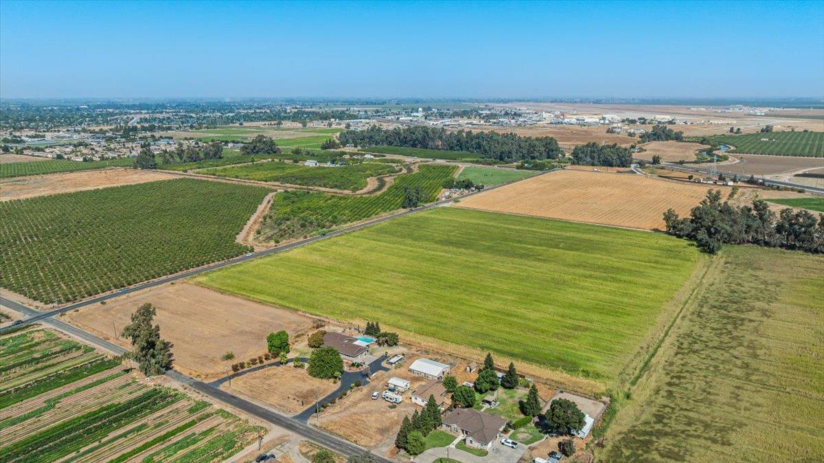 3888 W Avenue 1, Atwater, CA 95301