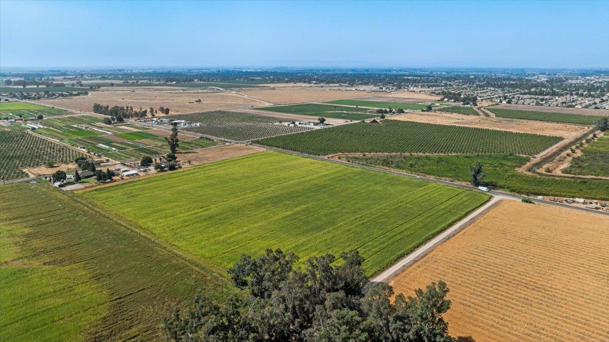 3888 W Avenue 1, Atwater, CA 95301