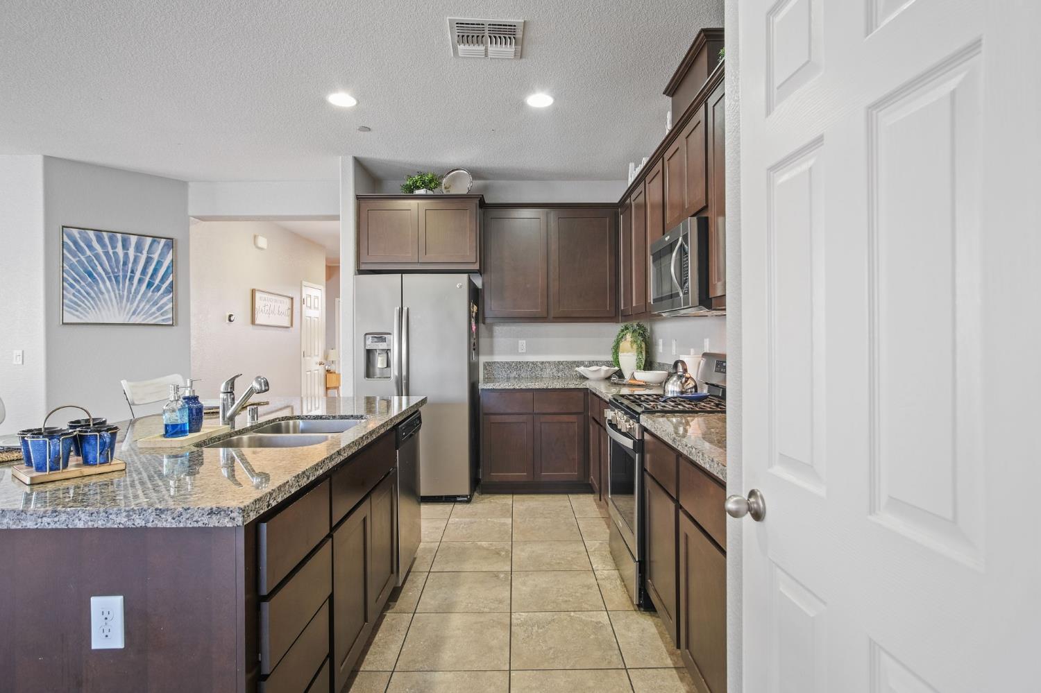 851 BOULDER, Atwater, CA 95301