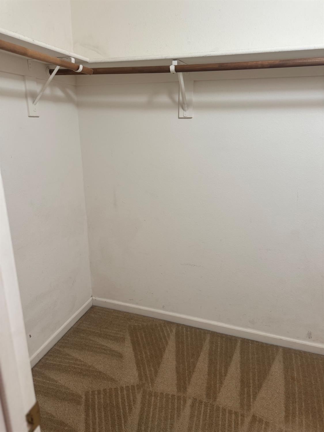 1384 W Almador Ter, Atwater, CA 95301