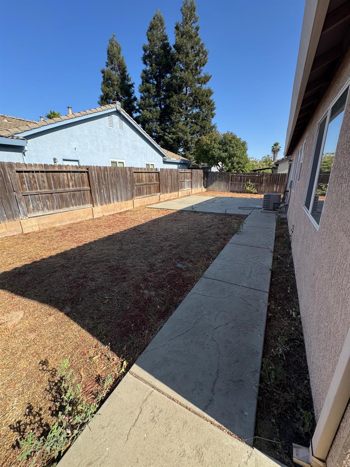 1384 W Almador Ter, Atwater, CA 95301