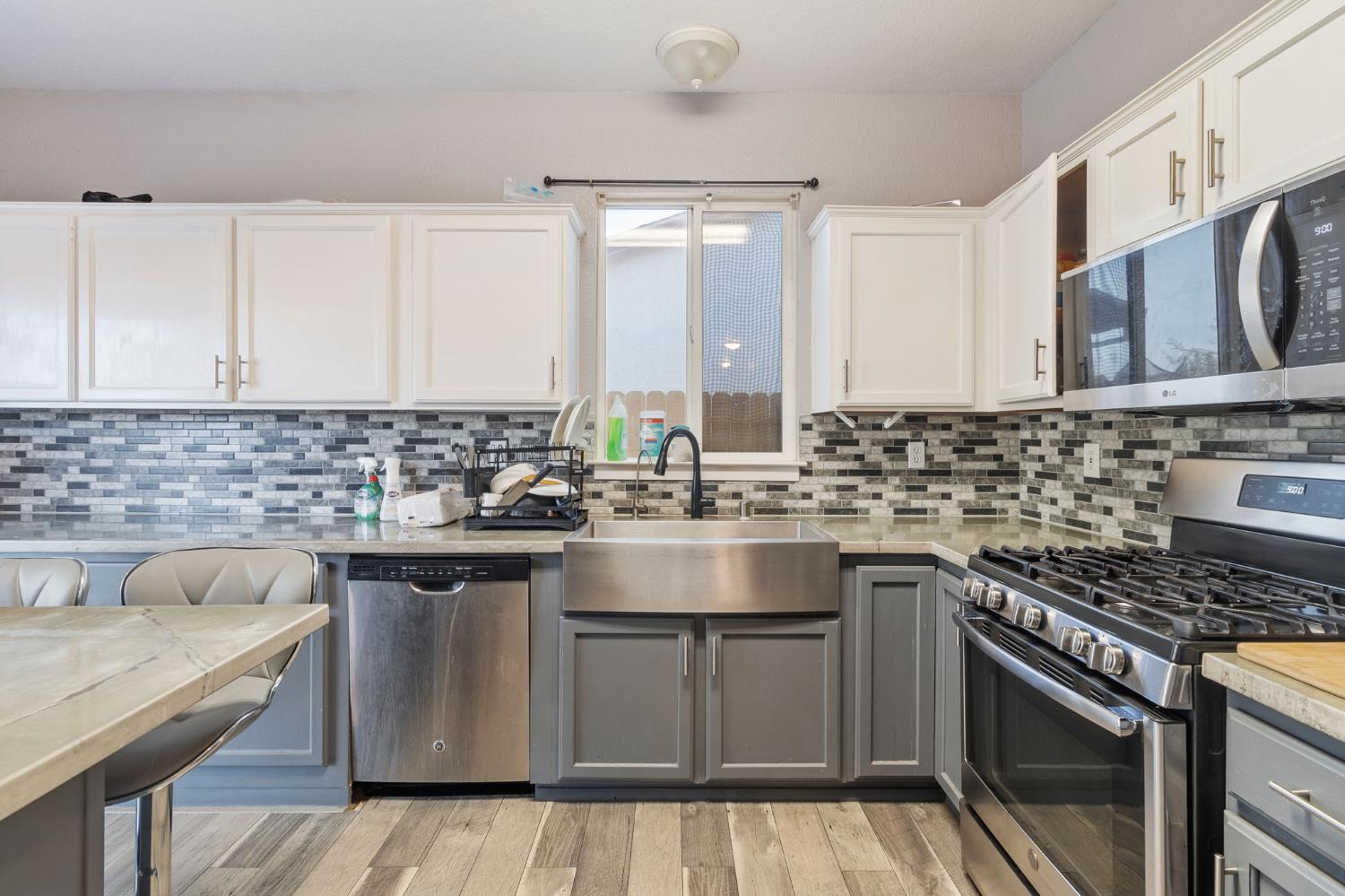 701 Palmer Pl, Atwater, CA 95301