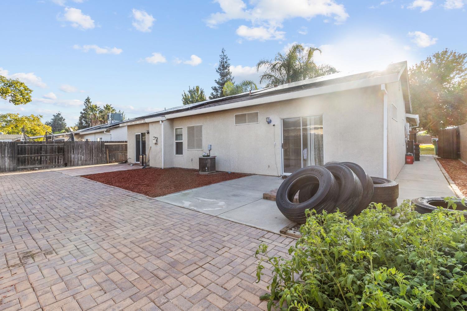 701 Palmer Pl, Atwater, CA 95301