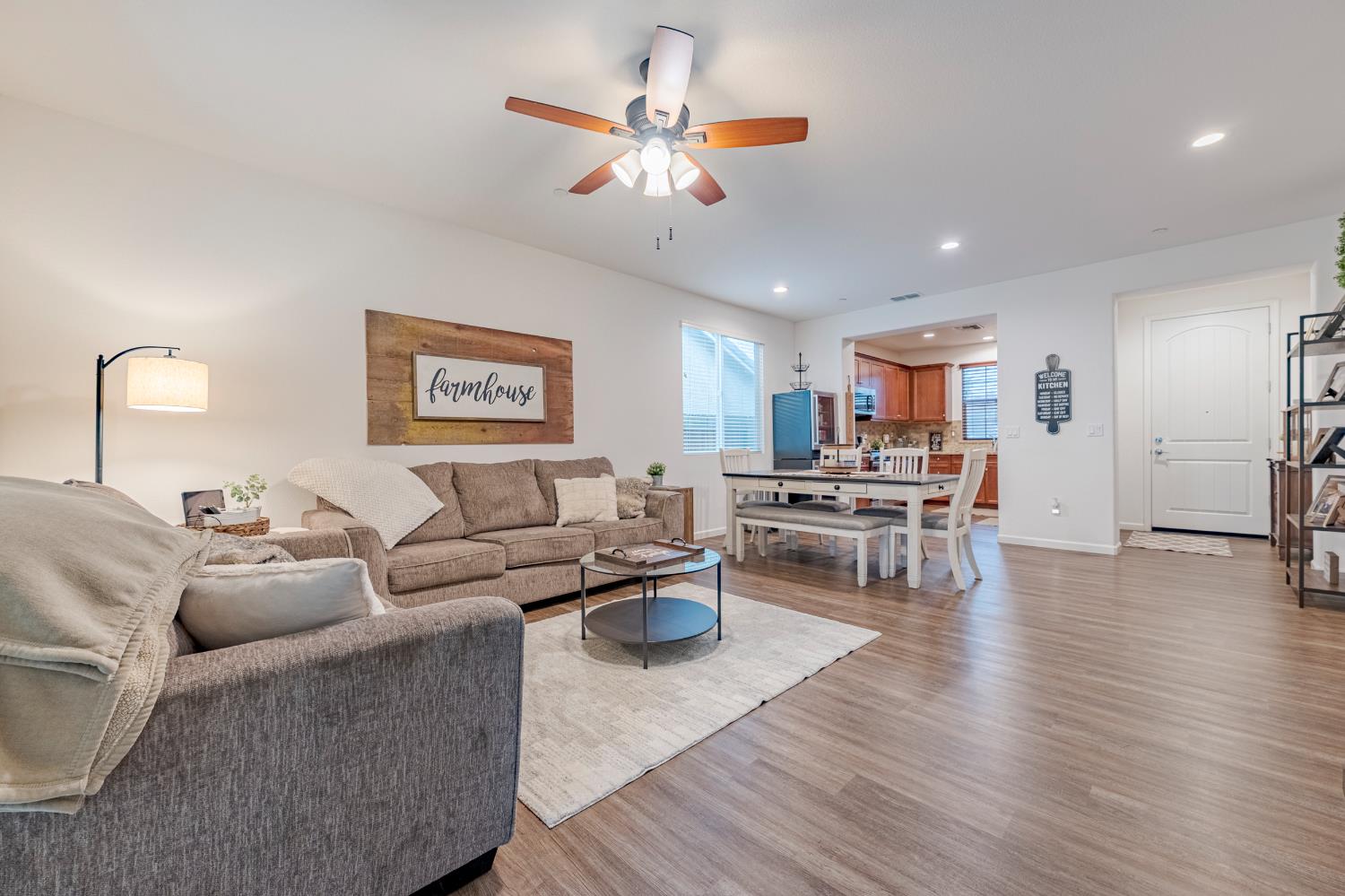 331 Carly Anne Dr, Merced, CA 95341