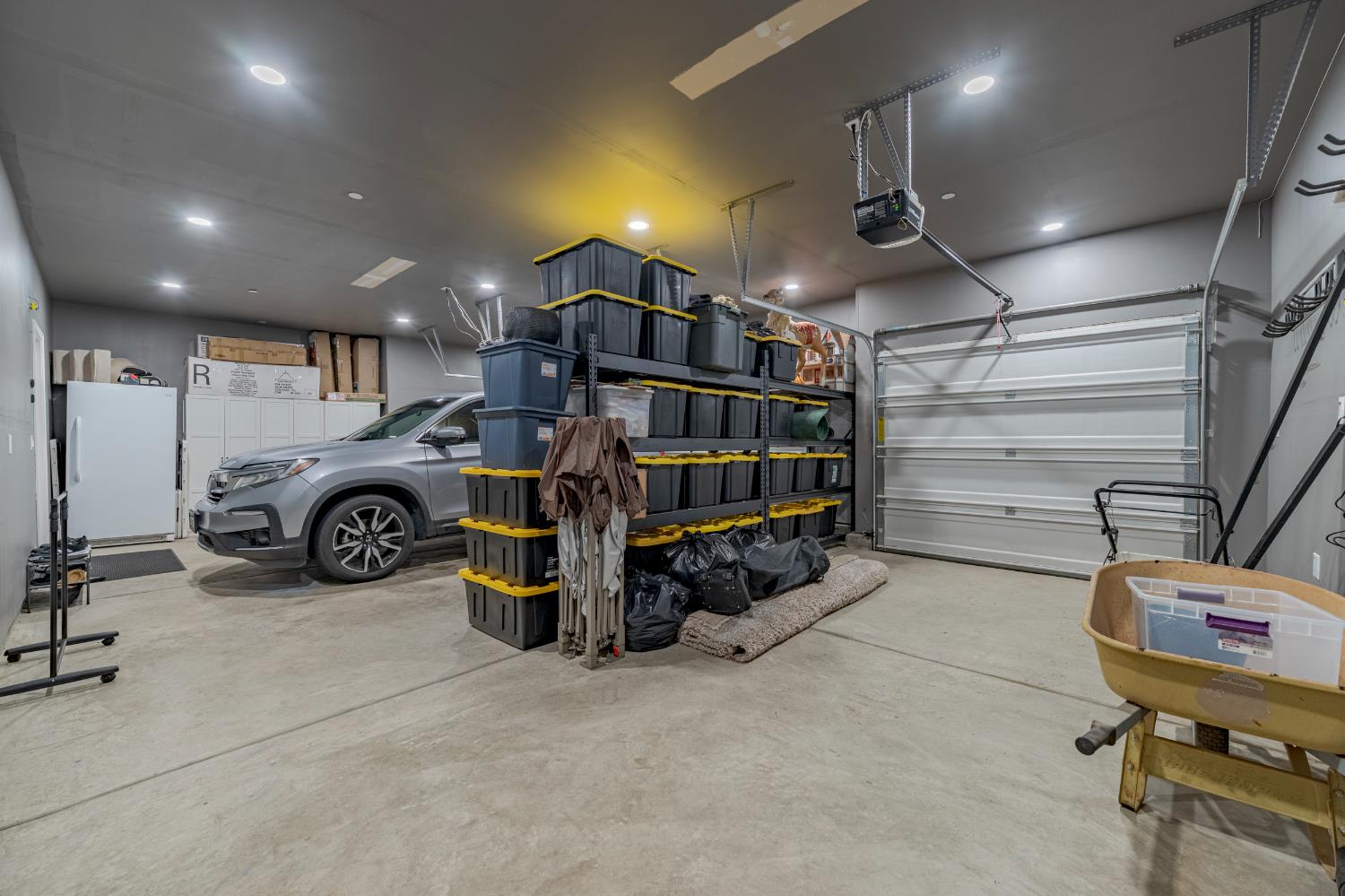 331 Carly Anne Dr, Merced, CA 95341