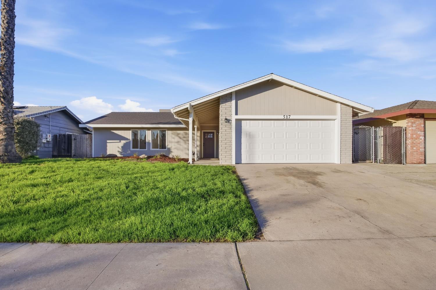 517 E Grove Ave, Atwater, CA 95301