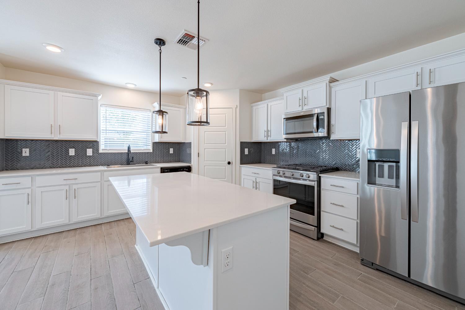 2104 Redding Way, Atwater, CA 95301